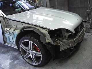 8 8